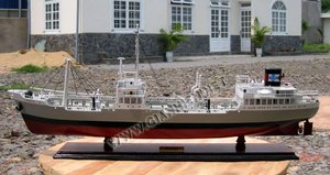 Gia nhien Co. เรือไม้รุ่น Pontia มีเรือบรรทุกน้ำมันทำจากไม้ - Product Image 4