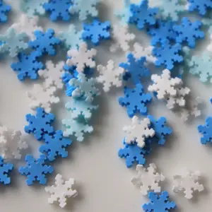 Serre-têtes en argile polymère en forme de flocons de neige, pièces de décoration, flocons de neige, Cabochon à dos plat - Product Image 1