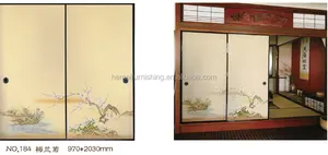 아름다운 일본식 슬라이딩 fusuma 문