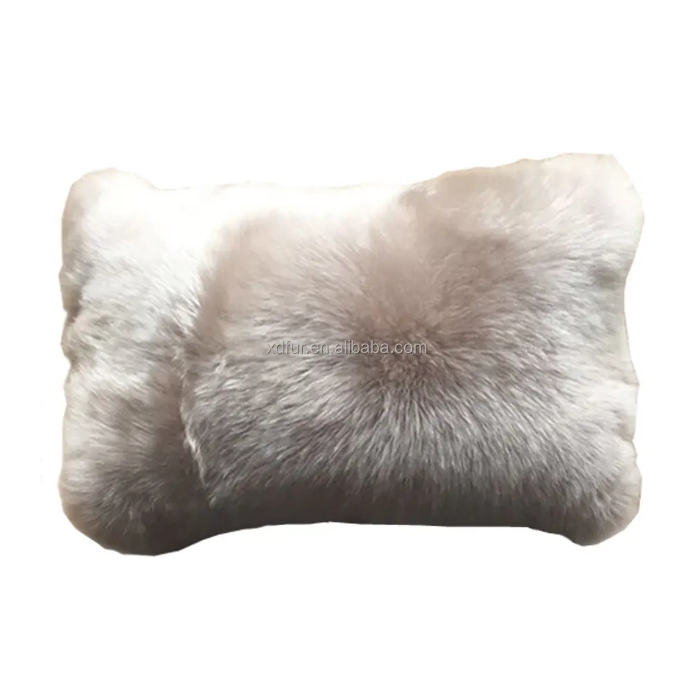 Chine vente en gros Offre Spéciale véritable coussin décoratif en peau d'agneau fourrure de mouton coussins