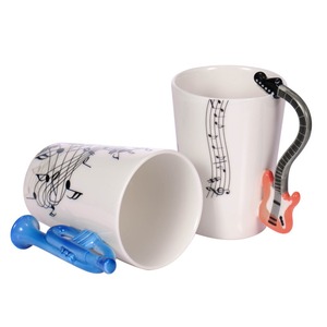 Guitare acoustique créative <span class=keywords><strong>Musique</strong></span> Tasse en porcelaine Tasse à café en céramique pour guitare Tasse à thé en porcelaine OEM - Product Image 4