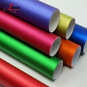 गुआंगज़ौ स्वयं चिपकने वाला मैट क्रोम कार लपेटें <span class=keywords><strong>vinyl</strong></span>, गोल्ड विनील कार लपेटें फिल्म
