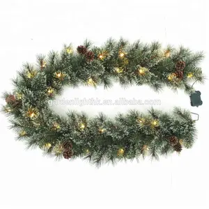 Handgemaakte Verlichte Kasjmier Harde Naald Kerstmisslinger Decoratieve Plastic Kerst Boog Guirlande