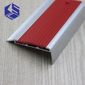 Escalones <span class=keywords><strong>de</strong></span> Esquina <span class=keywords><strong>de</strong></span> 90 Grados <span class=keywords><strong>para</strong></span> Pisos Laminados, Antideslizantes - Product Image 3