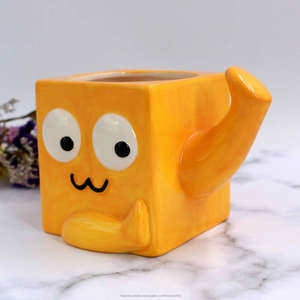 Precio barato Emoji cuadrado Taza de cerámica taza de café creativa taza en China - Product Image 3