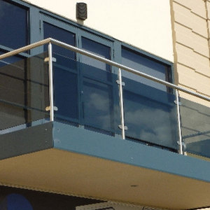 Prima exterior <span class=keywords><strong>de</strong></span> acero inoxidable sistema <span class=keywords><strong>de</strong></span> barandas <span class=keywords><strong>de</strong></span> <span class=keywords><strong>vidrio</strong></span> tubo cuadrado balcón barandilla - Product Image 2