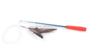 Qqpet gato <span class=keywords><strong>Cat</strong></span> Catcher bromista varita retráctil Fish Pole con divertido juguete de plumas - Product Image 2