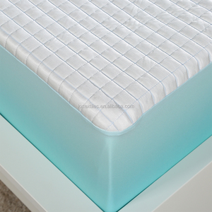 Protège-<span class=keywords><strong>matelas</strong></span> imperméable en tissu tricoté imprimé bleu personnalisé, super confortable et rafraîchissant pour l'été - Product Image 2
