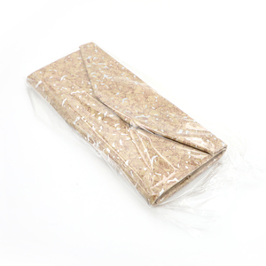 Atacado Moda Couro Dobrável Handmade Triângulo Magnético Caixa Dobrável Cortiça Óculos Caso Óculos De Sol Caixa De Embalagem