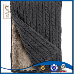Gris cable knit Chinchilla piel sintética tiro crochet patrones manta para la venta - Product Image 1