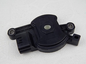 Interrupteur de sécurité neutre pour HYUNDAI, <span class=keywords><strong>prix</strong></span> de vente au détail et en gros, 42700-26000 - Product Image 2