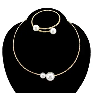 2pcs/सेट यूरोपीय नकली मोती Chokers हार महिलाओं के लिए चूड़ी एडजस्टेबल आभूषण सेट दुल्हन शादी की पार्टी सामान