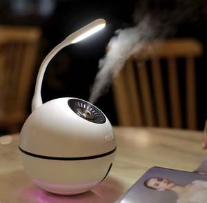 Humidificateur d'air portable sans fil pour ventilateurs et batterie de lampe, humidificateur d'arôme USB de 300ml avec changement de LED de 7 couleurs - Product Image 2