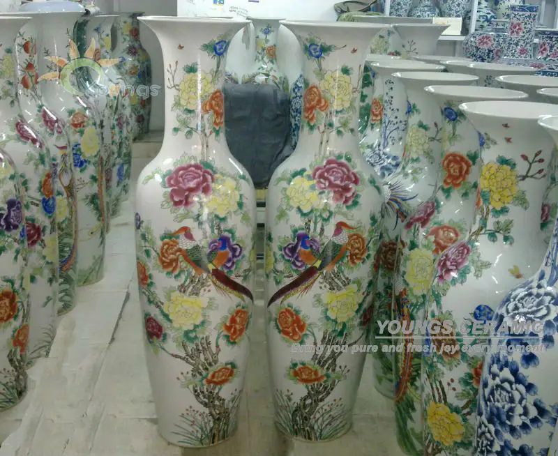 Chinese hand painted flower famille rose porcelain decorative floor vases