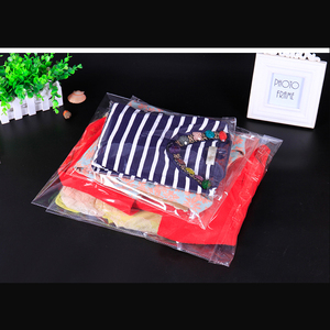 أكياس سيلوفان شفافة ذاتية اللصق مطبوعة بالحفر مخصصة لتغليف الملابس والأحذية والجوارب والفراء، أكياس بلاستيكية متينة للطعام - Product Image 5