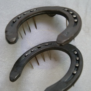 Chinese hoefijzer factory direct selling groothandel paard schoenen stalen concave hoefijzers