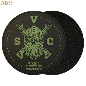 Benutzer definierte Logo Gummi Kleidung Patch 3D Eisen auf PVC Patches Selbst klebende benutzer definierte Applikationen Gummi Abzeichen PVC Patches
