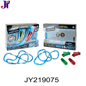 27 pièces 2.4G Télécommande Laser Char Piste Voiture Jouet Électronique Voiture Vitesse Tuyaux Jouet <span class=keywords><strong>de</strong></span> Piste <span class=keywords><strong>De</strong></span> <span class=keywords><strong>Course</strong></span> - Product Image 2