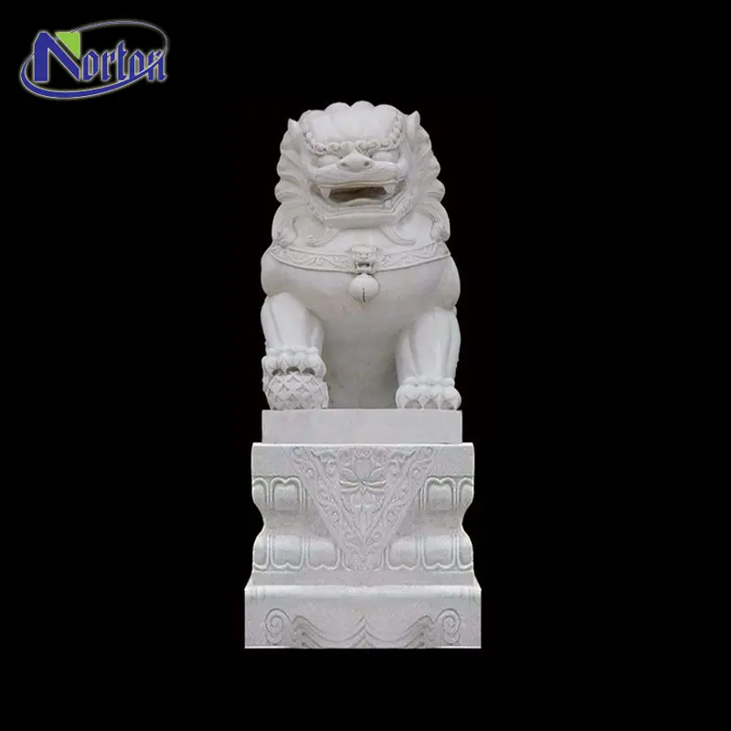 Custom Chinese Stijl Marmeren Leeuw Sculptuur Levensgrote Pure Witte Steen Fu Hond Standbeelden Foo Honden Steen Houtsnijwerk