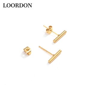 LOORDON Vente à Chaud Bijoux Minimalistes Boucles d'Oreilles à Clous Ronds en Acier Inoxydable 316L pour Femmes - Product Image 4