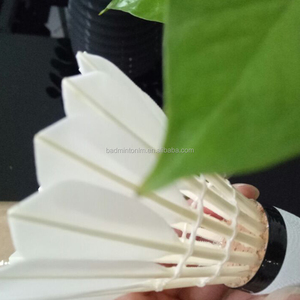 Volani da Badminton in Piume d'Oca di Alta Qualità in Vendita - Product Image 1