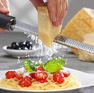 2026 nouvelle trancheuse de râpe à fromage avec lame de gravure en acier inoxydable tranchante facile à éplucher le fromage dur citron carotte légumes Zester - Product Image 5