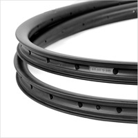Vente en gros de jantes de vélo en carbone léger 29 pouces, frein à disque 25 mm, roues à pneus pour VTT