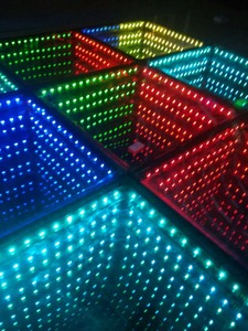 Lumière à Effets LED de Haute Qualité Miroir 3D Abyss LED Piste de Danse pour Scène de Mariage - Product Image 4