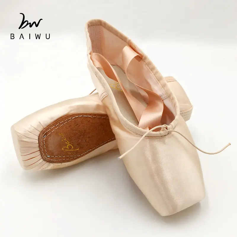 116131009 Baiwu بالجملة المهنية الإناث الباليه بوانت أحذية للبيع
