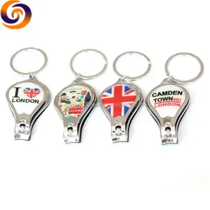 Bán Buôn Tùy Chỉnh Logo Nail Clipper Keychain Với Mở Chai Chức Năng