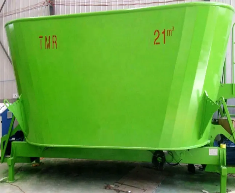 TMR-عربة خلاطات رأسية للبيع للزراعة في أمريكا الشمالية