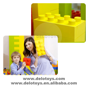 ของเล่น DELO คุณภาพสูงขนาดใหญ่ DIY ผนังอาคารยักษ์อิฐบล็อกสําหรับเด็กชิ้นส่วน 2x2 จุดสวนสนุกของเล่น (DK001) - Product Image 6