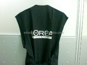 เสื้อกั๊กช่างทำผมโพลีเอสเตอร์สีดำสำหรับ L'Oreal - Product Image 4