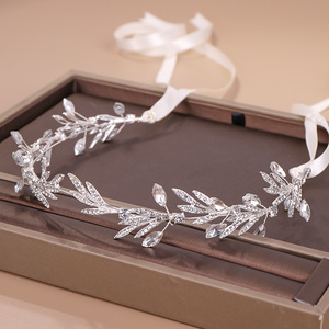 2019 nouveauté cristal <span class=keywords><strong>mariée</strong></span> casque couronnes Pageant rond cristal <span class=keywords><strong>diadème</strong></span> bandeau mariage couronnes et voiles - Product Image 4