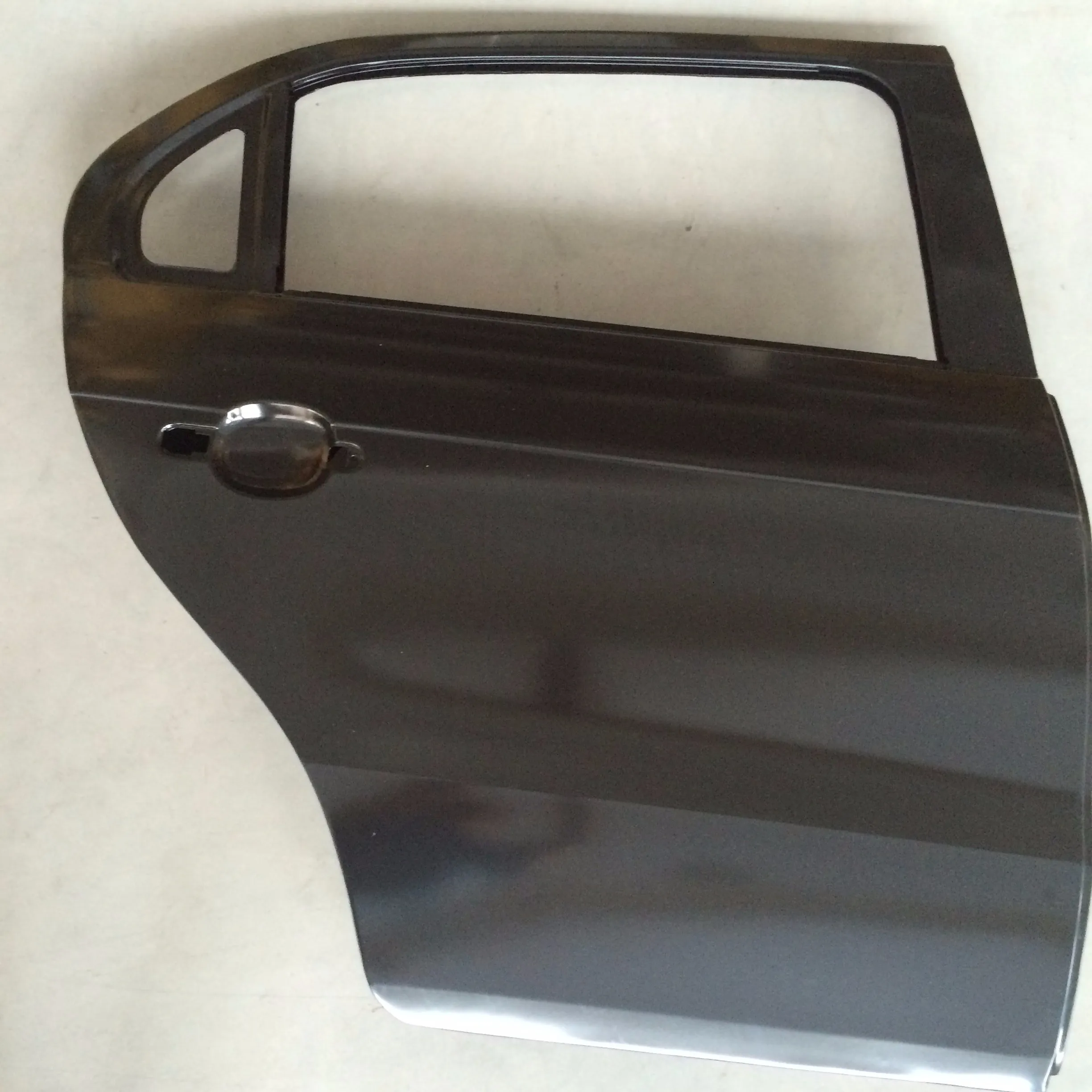 Porte arrière de pièces de carrosserie automobile de haute qualité pour Golf G6 pour VW