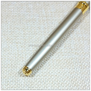 Penna stilografica in metallo argento di qualità cinese con clip in oro