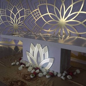 High Quality Golden PVC Acrylic Mirror Latest Indian <strong>Flower</strong> <strong>Display</strong> for Weddings and Parties Elegant Dining Table - Product Image 4