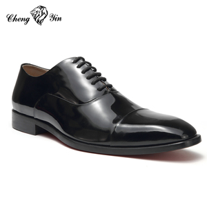 Goodyear WELT, <span class=keywords><strong>zapatos</strong></span> de vestir hechos a mano <span class=keywords><strong>para</strong></span> <span class=keywords><strong>hombre</strong></span>, recién llegados, <span class=keywords><strong>zapatos</strong></span> italianos <span class=keywords><strong>para</strong></span> <span class=keywords><strong>hombre</strong></span>, <span class=keywords><strong>zapatos</strong></span> de <span class=keywords><strong>charol</strong></span> de cuero de vaca <span class=keywords><strong>para</strong></span> oficina, <span class=keywords><strong>zapatos</strong></span> formales <span class=keywords><strong>para</strong></span> boda <span class=keywords><strong>para</strong></span> <span class=keywords><strong>hombre</strong></span> - Product Image 2