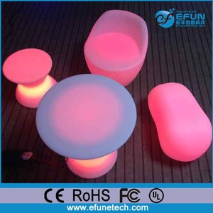 Eco friendly léger rvb changement <span class=keywords><strong>de</strong></span> couleur drôle enfants jouer table et chaise ensemble <span class=keywords><strong>de</strong></span> meubles - Product Image 3