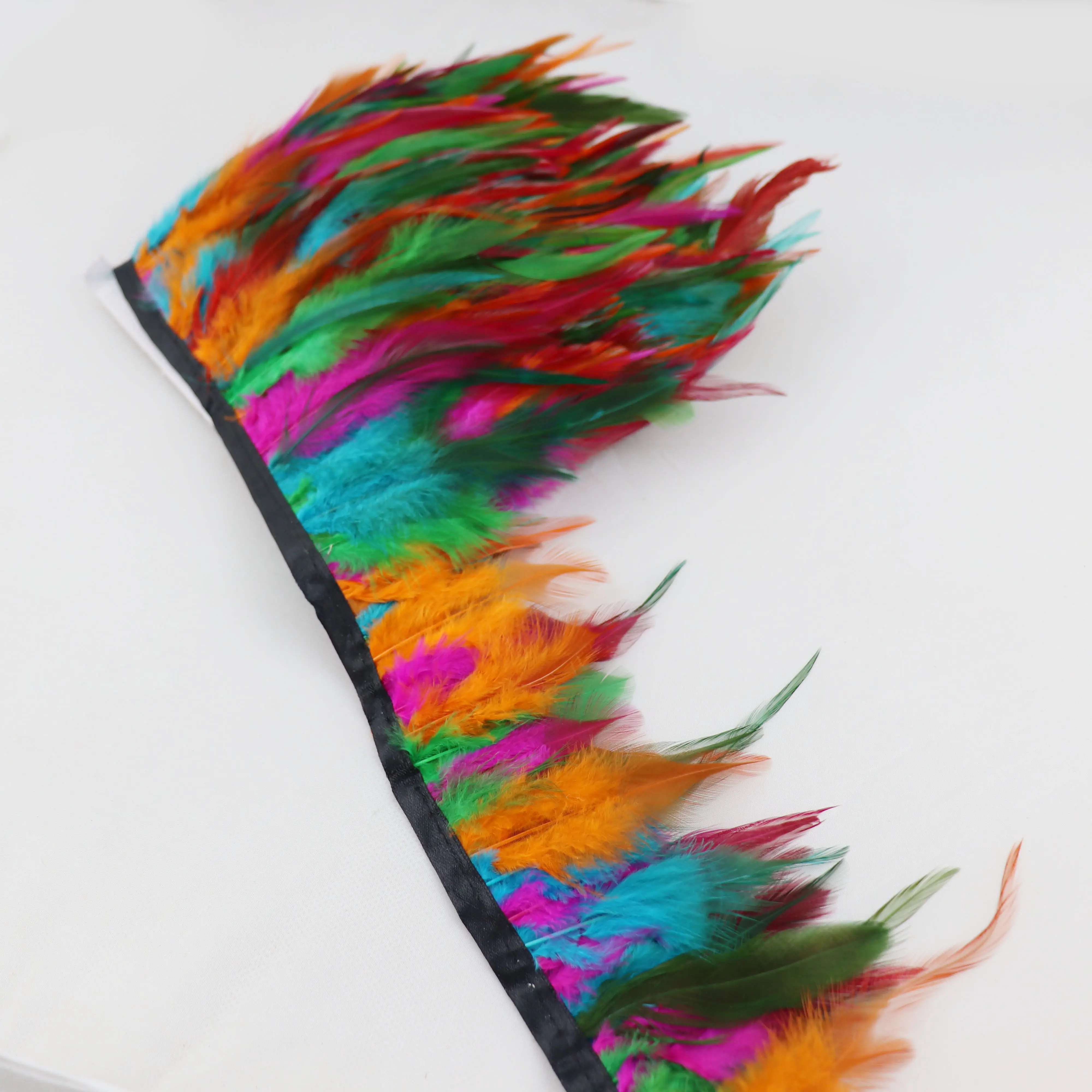 Nhà máy Cầu Vồng Feather Trim Nghệ Thuật Feather Fringe Cho Thiết Kế Thời Trang