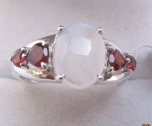 Classic Silver <b>Engagement</b> <b>Ring</b> <b>Unique</b> Number Pattern Design Garnet Gemstone Rhodium Plating Made Sterling Fine for Gifts Parties - Product Image 1