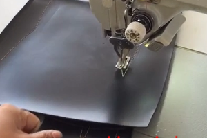 GC0303B-56-D4 Long Arm Computerized Single Needle Heavy Duty Top & Bottom Feed Máy Lockstitch Với Tự Động Tông Đơ - Product Image 4