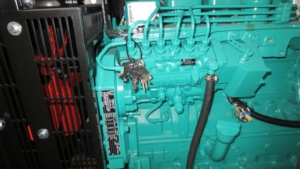 Générateur à moteur diesel 100Kva le <span class=keywords><strong>silence</strong></span> <span class=keywords><strong>de</strong></span> l'unité <span class=keywords><strong>de</strong></span> génération <span class=keywords><strong>de</strong></span> 100Kva - Product Image 6