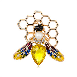 Cute bee hive brooch fashion insect brooch for women