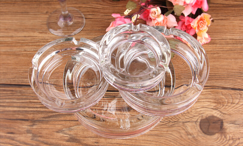 Haonai Round Clear Glass Cigarette Cigar Ashtray - Set of 4(Diameter 16/12.4/10.7/9cm)