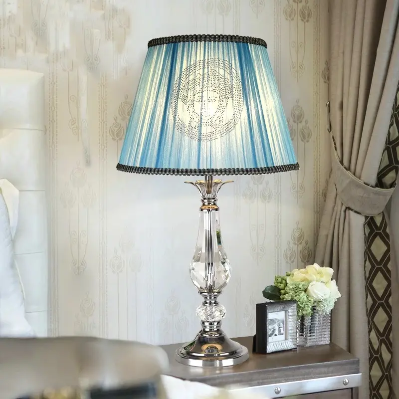 Elegante Französisch Stil Luxus Kristall Nachttisch Lampe Mit Blau Lampenschirm Für Home Deoc BF05-NS-1136
