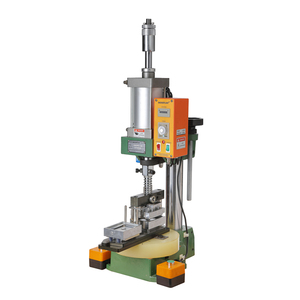 63.5*63.5Mm Pneumatische Magneet Maken Machines Mooie Souvenir Koelkast <span class=keywords><strong>3D</strong></span> Souvenir Magneet Maken <span class=keywords><strong>Machine</strong></span> - Product Image 5