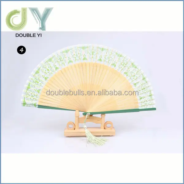 Özelleştirilmiş bambu el düzenlenen katlanır yelpazeler dekoratif/ahşap el fan