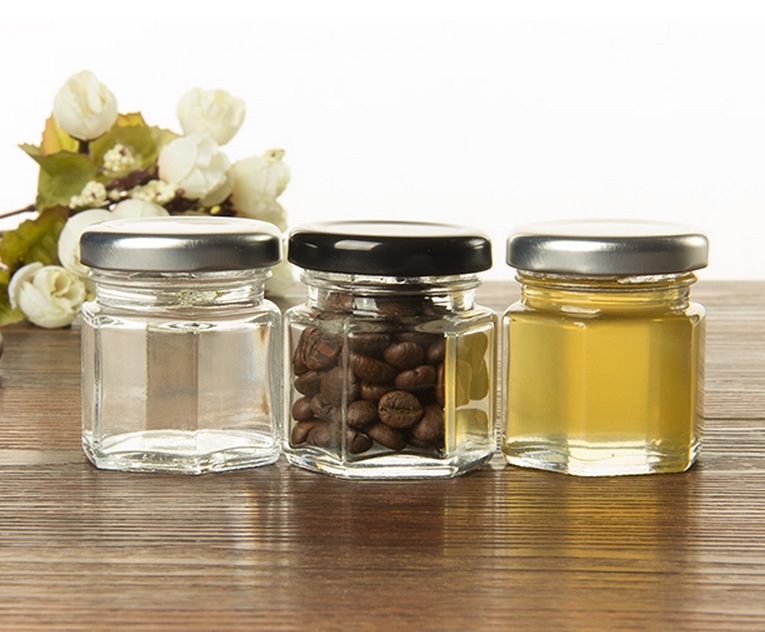 1.5oz mini glass jam honey jar with metal lid