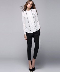 Camicia formale dimagrante in tessuto crêpe bianco con collo rotondo a maniche lunghe - Product Image 5